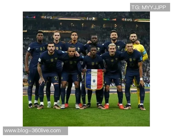 1998年世界杯决赛意大利与法国的经典阵容分析与回顾 1998年世界杯决赛意大利与法国的经典阵容分析与回顾