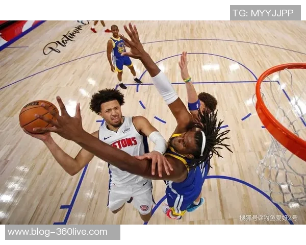 凯德坎宁安如何在NBA赛场上展现全能球技与领袖魅力 凯德坎宁安如何在NBA赛场上展现全能球技与领袖魅力